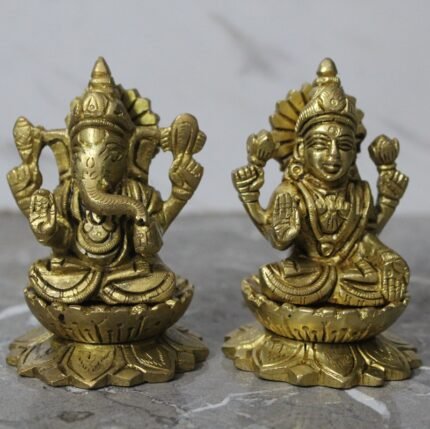 Handcrafted Brass Lakshmi Ganesha Idol Set on Lotus – 860 gm
