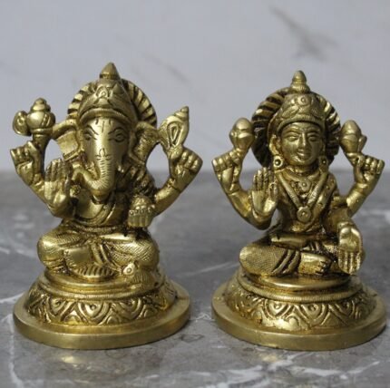 Handcrafted Brass Lakshmi Ganesha Idol Set on Lotus – 910 gm