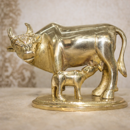 Brass Kamdhenu Cow and Calf Idol – 900 gm