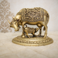 Brass Kamdhenu Cow and Calf Idol – 340 gm