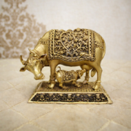 Brass Kamdhenu Cow and Calf Idol – 260 gm